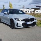 G20 LCI Brooklyn Grau mit Winterreifen auf BMW 796 M jet black